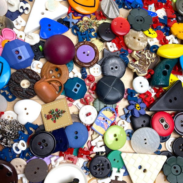 Button Fun Mix, Kids, Hearts, Letters, Animals Etc. ONE POUND of New Plastic Buttons, Samples and Overruns  #PIE-6