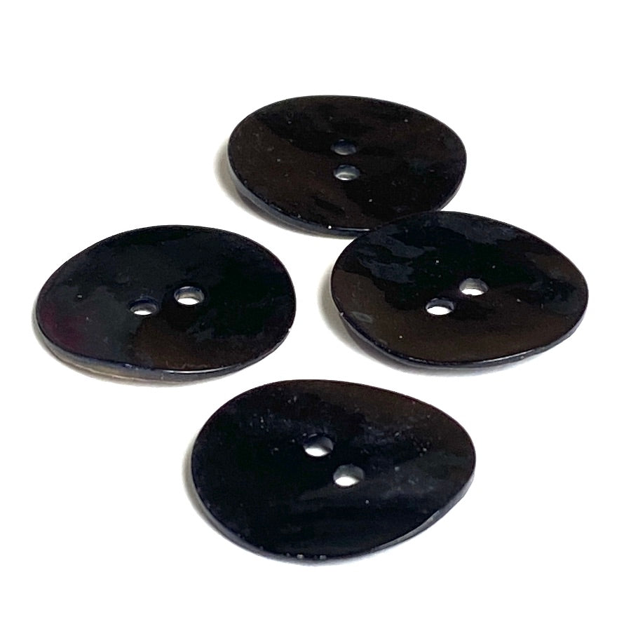 Black Shiny Pearl Shell 11/16