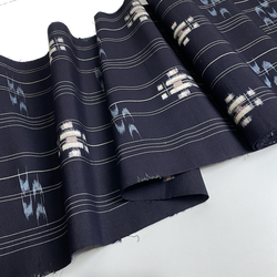 SALE Dark Indigo Kasuri Ikat, Kimono Silk Handwoven Tsumugi from Japan By the Yard  # 839