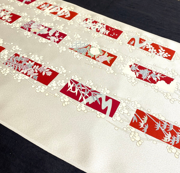 Full Bolt Champagne with Red, Vintage Kimono Silk Crepe from Japan, 14 Yards  #PA-22