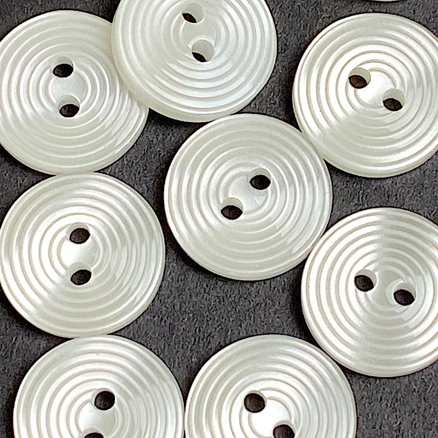 White Vintage Faux Shell 13mm / 1/2" Etched "Rings" Buttons, Plastic ...