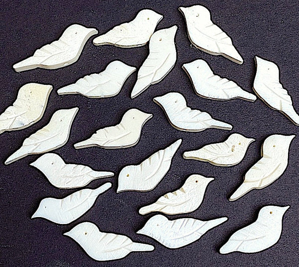 Deeper SALE White Bird Beads, Vintage Rustic Bone 1"  Pack of 20 Beads,  #CL-11