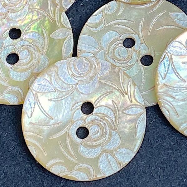 Golden Shell, White Roses Laser-Etched Button, 13/16" / 20mm 2-Hole   Pack of TWO  #SK-1176