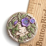 Running Low, Gecko on Fence, Hand Painted Art Stone Button by Susan Clarke 1.5" #SC-1067