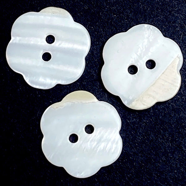 SALE - White Shell Flower-Shape 30L Buttons, 19mm / 3/4" Two Holes, Pack of 3 Buttons, #KB-936