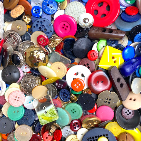 Colorful Plus Metal Stragglers, 1 Pound, 200+ New Resin/Metal Buttons, Novelties, Samples and Overruns #PIE-1