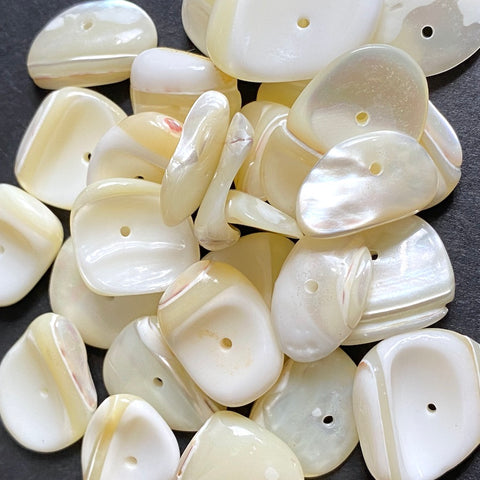 Naturally Abstract Wavy Shell Beads, White-Ivory MOP Various Sizes, Pack of 30-34 Beads #CL-24